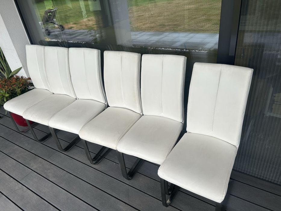 Set 6 scaune moderne tapițate alb