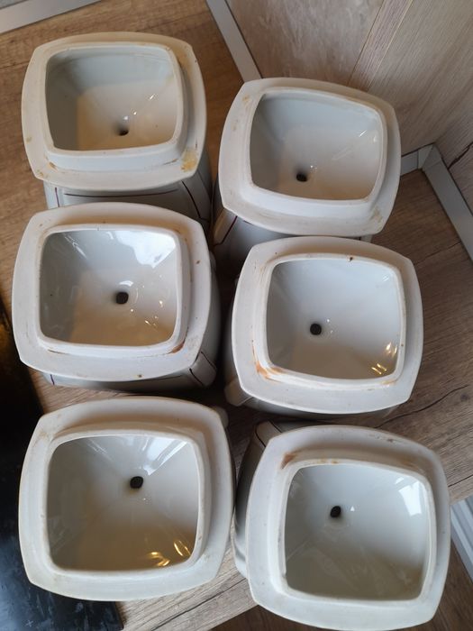 Стар български порцеланов сервиз за подправки