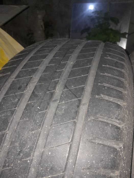 4 bucati vara, 235 55 18