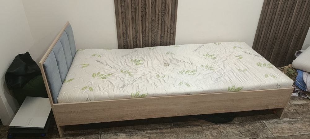 Продам кровать срочно