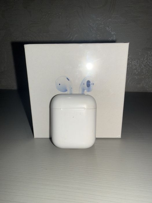 Apple AirPods 2 pro