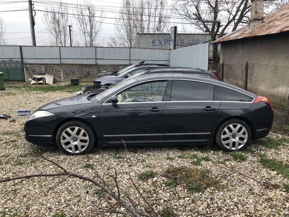 Dezmembrez citroen C6 2.7 D volan stanga