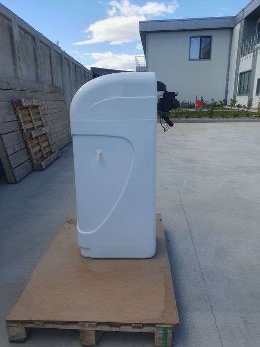 Омекотител за вода