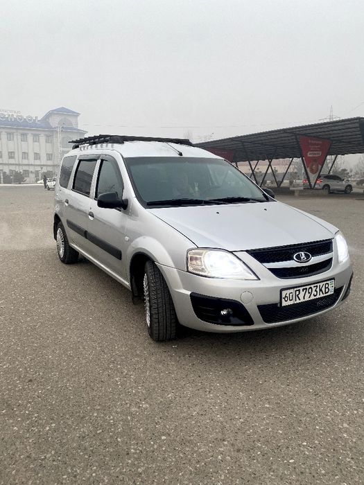 Lada largus 2015 yil