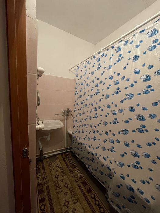 Сдам помесячно квартиру