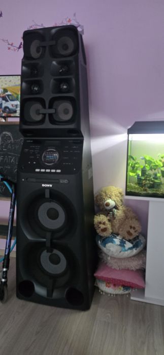 Sony WD 90 мощна музикална уредба