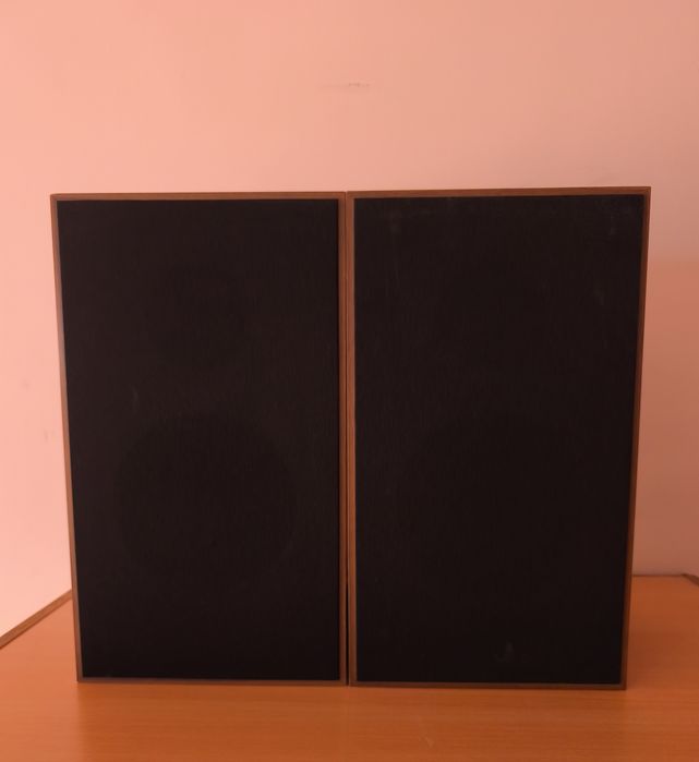 Винтидж тонколони Universum