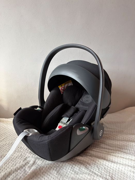Cybex Cloud Z2 i-Size – Deep Black + Isofix база Z2 Black