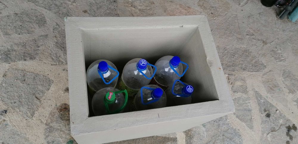 голяма хладилна термо кутия нова по ниска цена