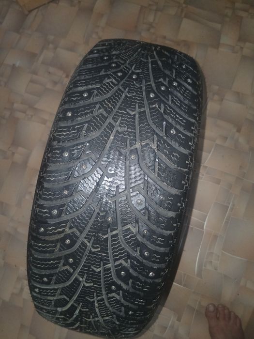Продам зимнею резину 205х55х17