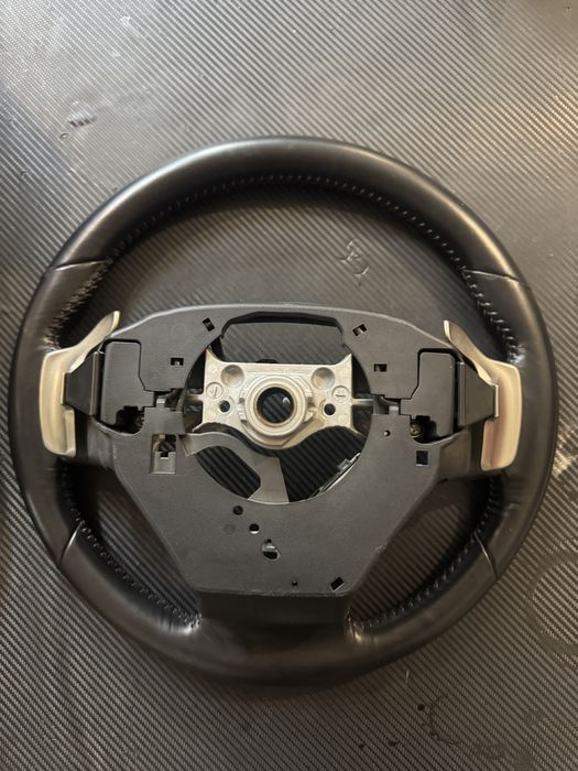 Руль от лексус 570 в оригинале ,
