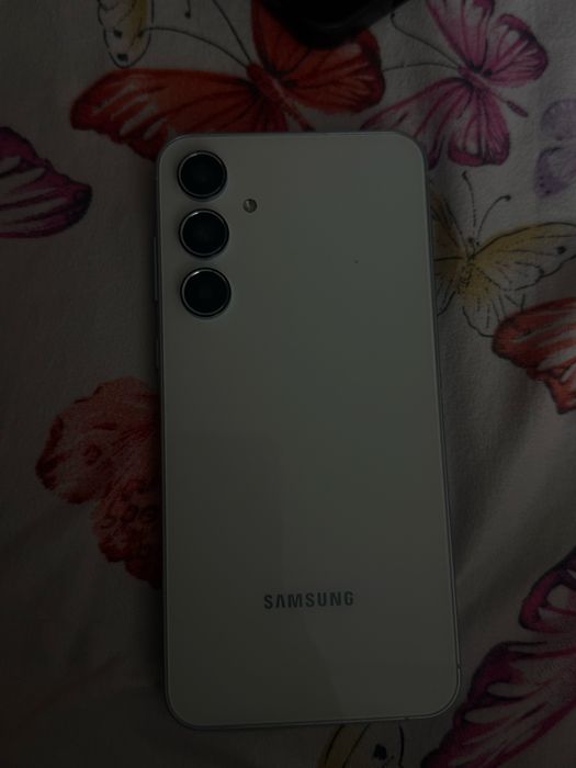 продам телефон Samsung a55