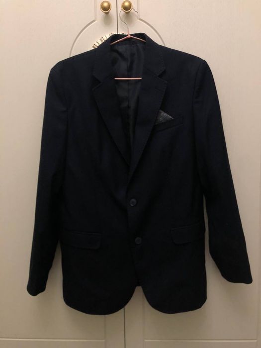 Синий пиджак для школьника