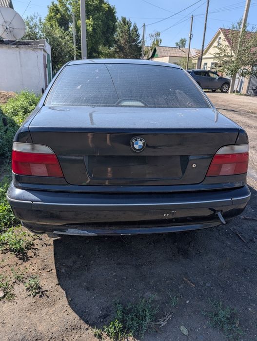 Продам BMW 528 E 39
