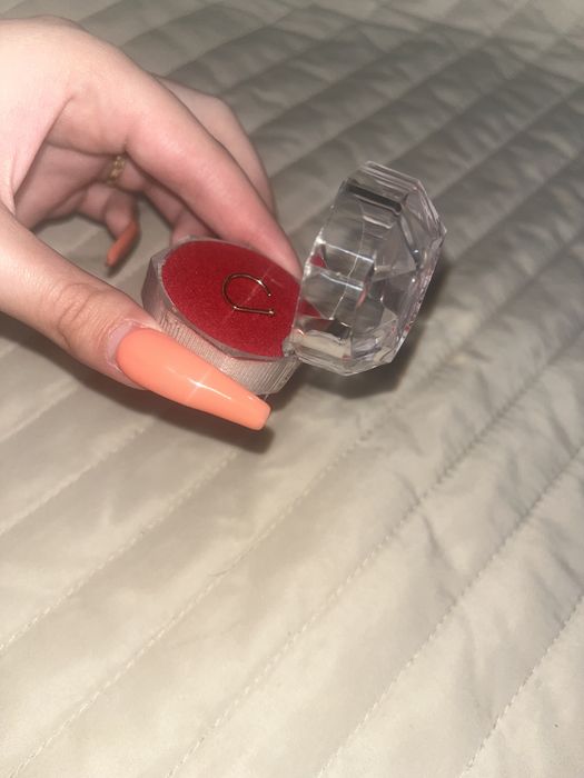 Pierce de nas din zirconiu