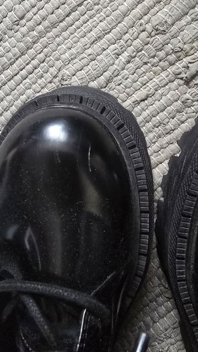 Лоуфари Зара,маратонки Primark