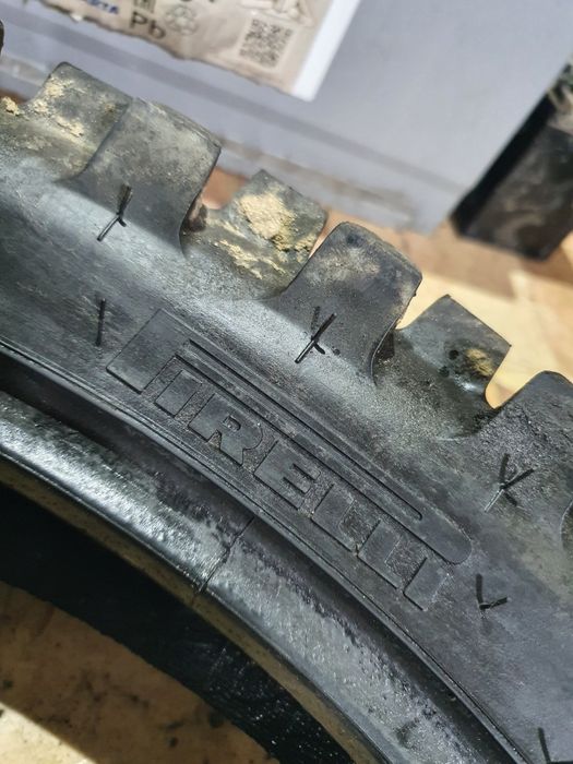 100 90 19 (dunlop bridgestone michelin pirelli) 110 90 19 cross enduro