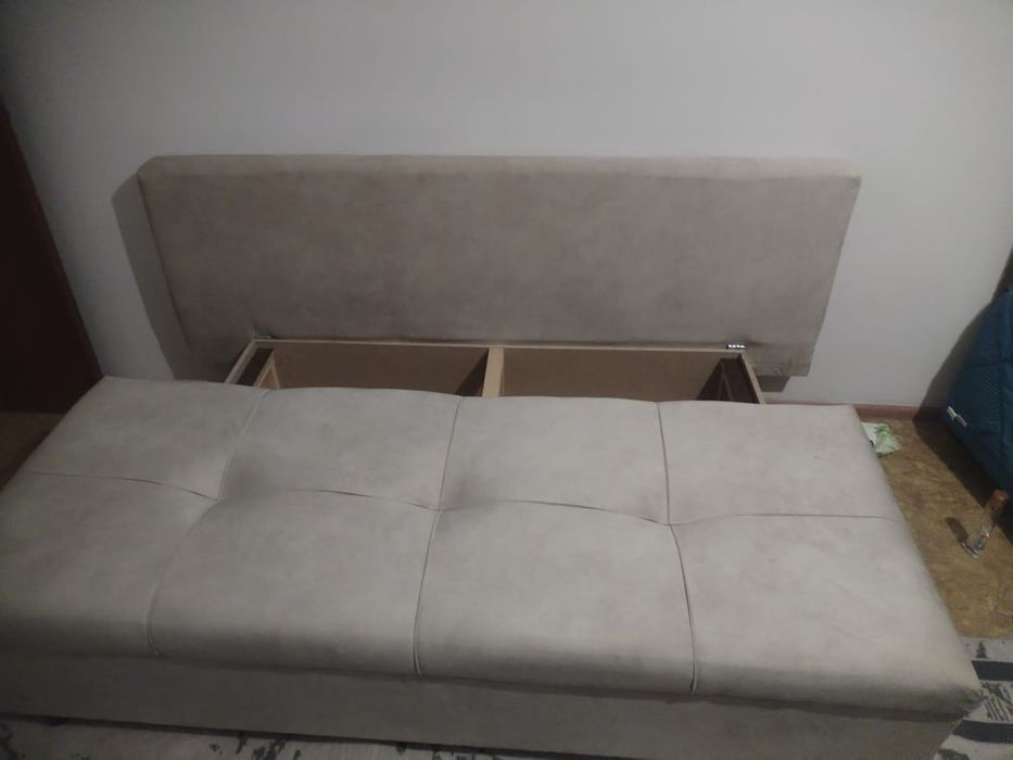 Продам диван 15К