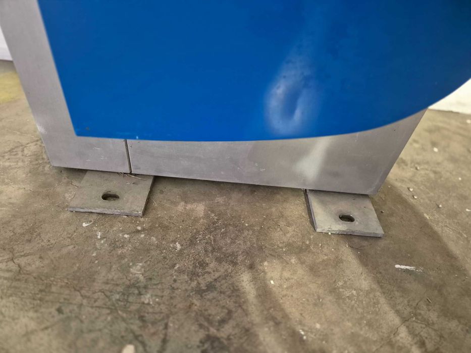 Стоящ метален знак ВХОД за бензиностанции и други обекти