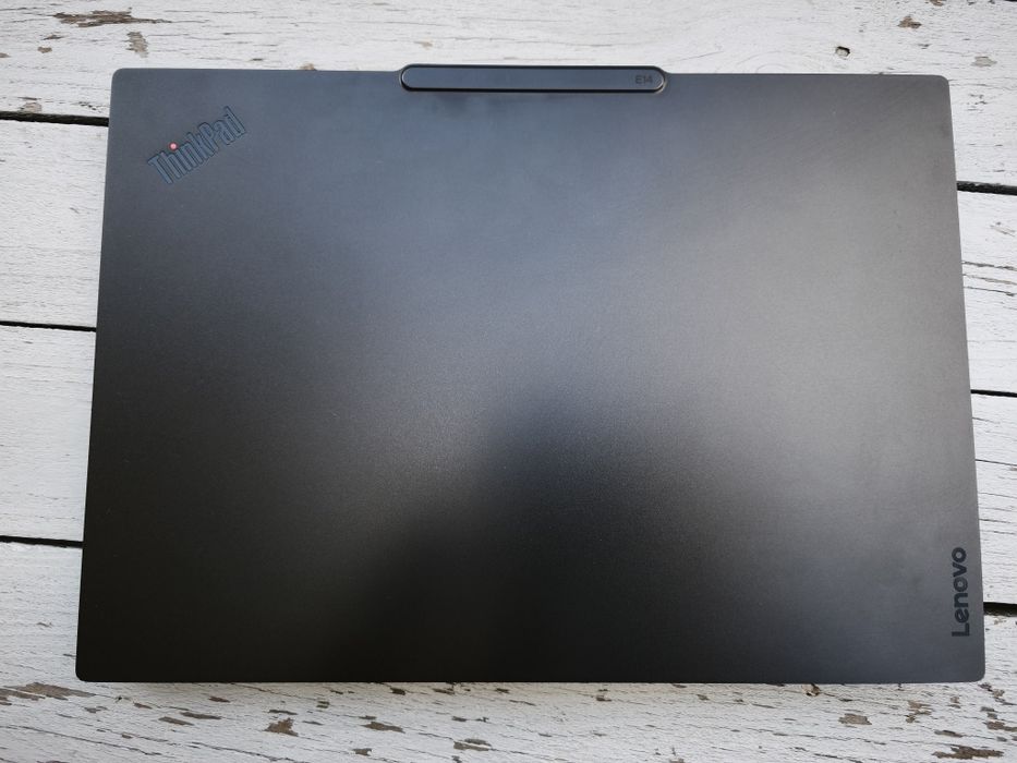Lenovo ThingPad E14-2025