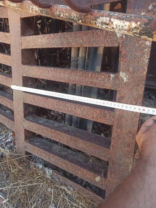 Лоток железный 5 штук очень прочный СССР.