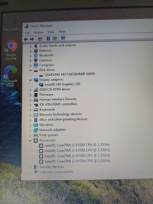 Laptop i3-6th ssd ddr4