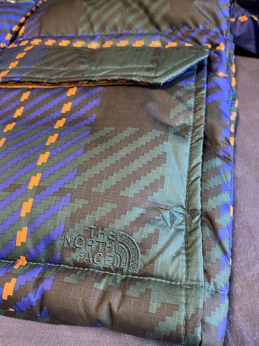 The North Face чисто ново