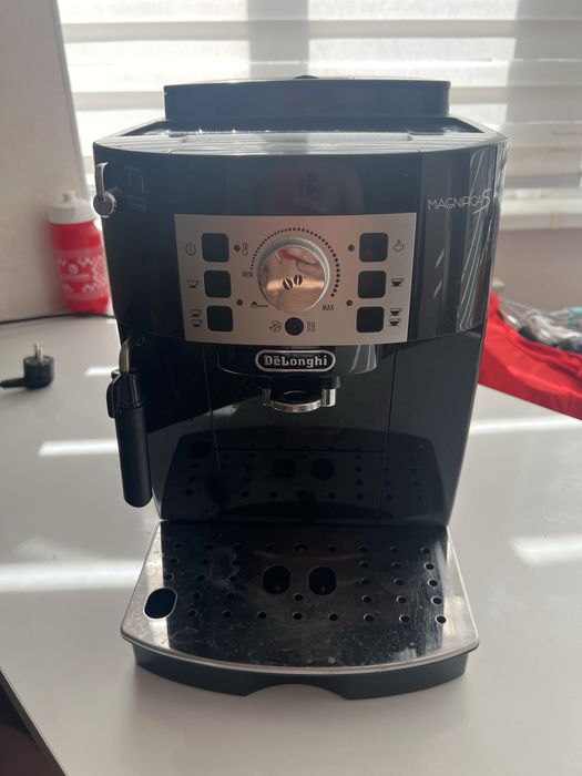 DeLonghi Magnifica S