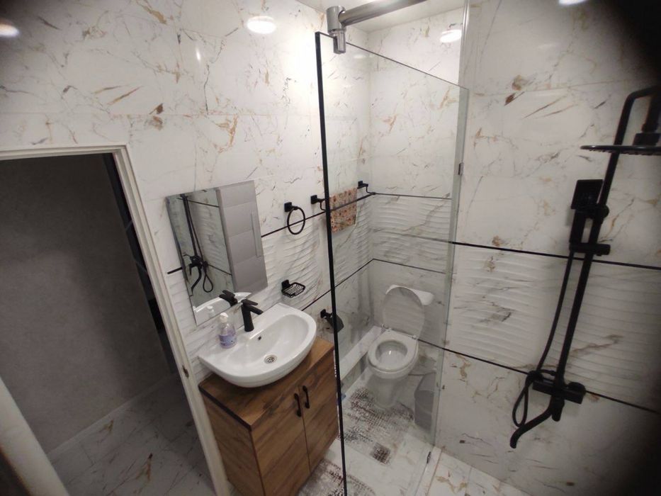 Чиланзар 16 Havas. 2в3 комнатная с ремонтом 1,5/6 - 52м2