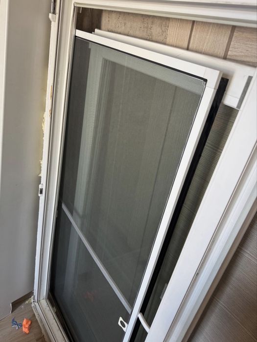 Продам пластиковое окно