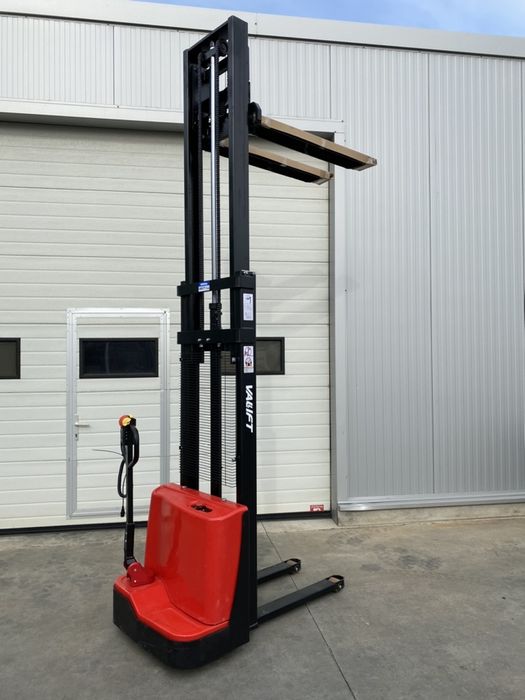 Transpaleta Liza electrica cu catarg VALLIFT DIN STOC CU GARANTIE!