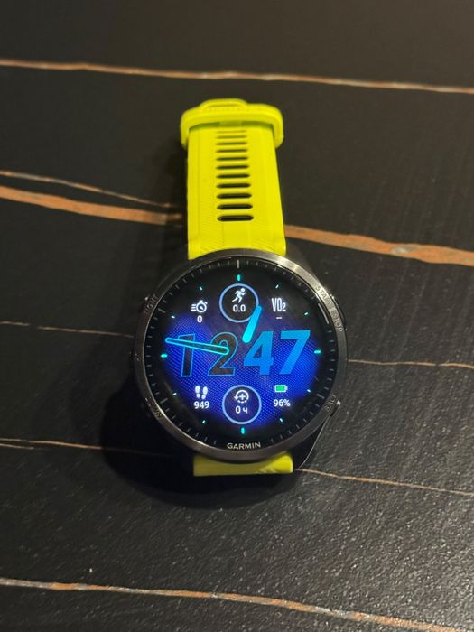 Продам Garmin Forerunner 965(AMOLED)