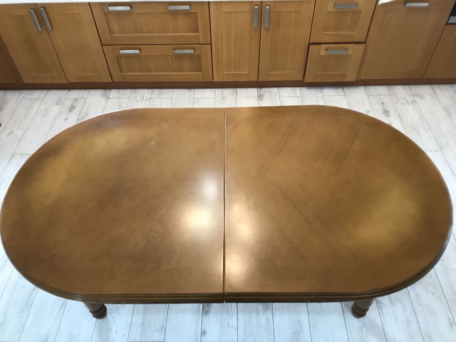 Продам стол из дерево