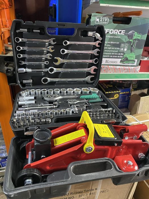 Набор +домкрат