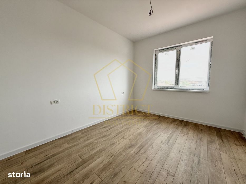 Duplex spatios cu 4 camere 109 mp | Mosnita Veche