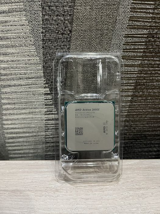 Процессор AMD Athlon 200GE