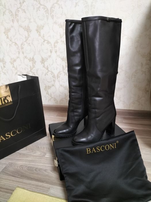 Продам зимний обувь