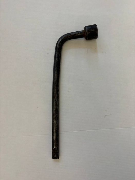 Набор баллонных ключей