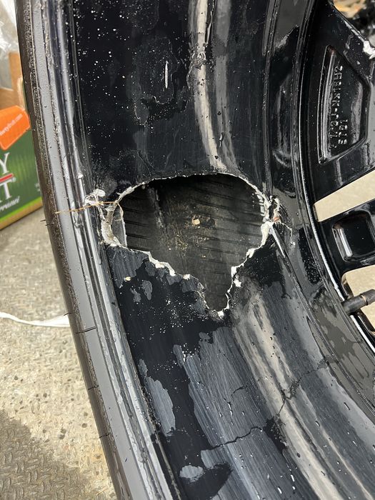 Vand jante volkswagen  golf 8 Gti R18 cu anvelope 225 40 18  vara