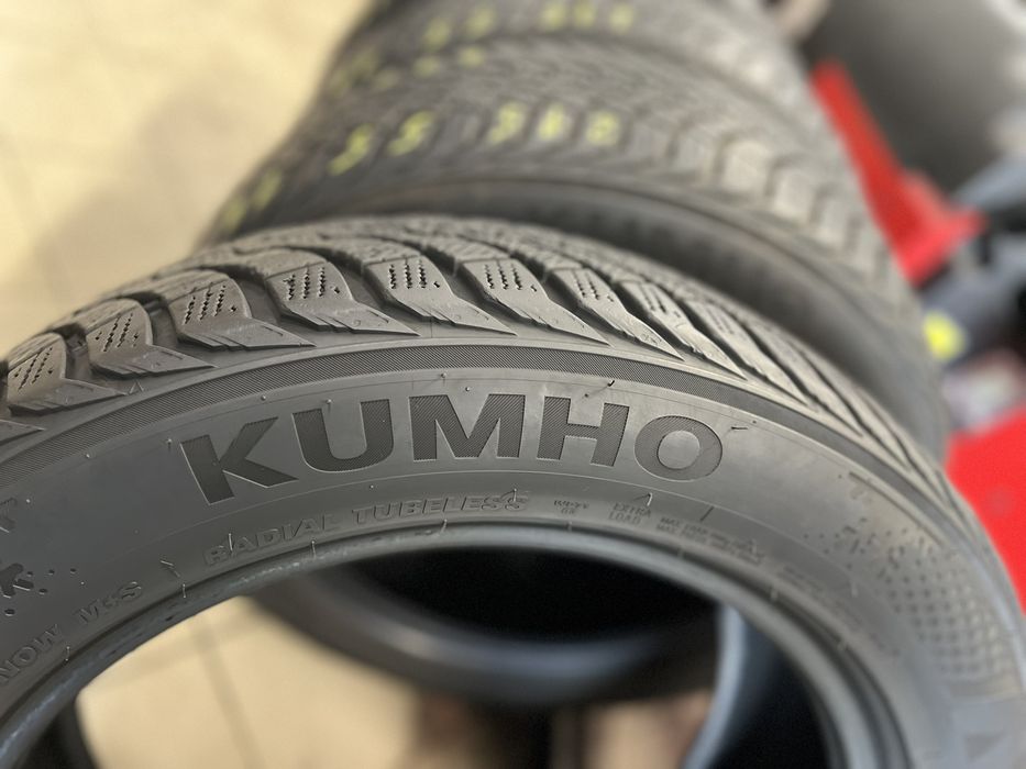 Зимни гуми 215/55 R17 Kumho