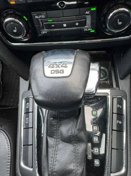 Dezmembrez Skoda superb 2