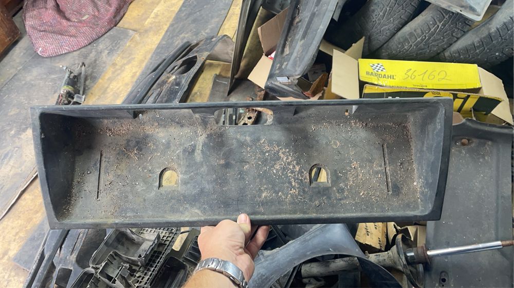 Продам запчасти от бмв е30