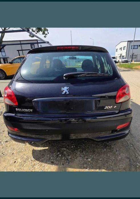 Peugeot 206+, an 2011