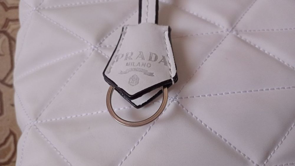 Маркова дамска чанта