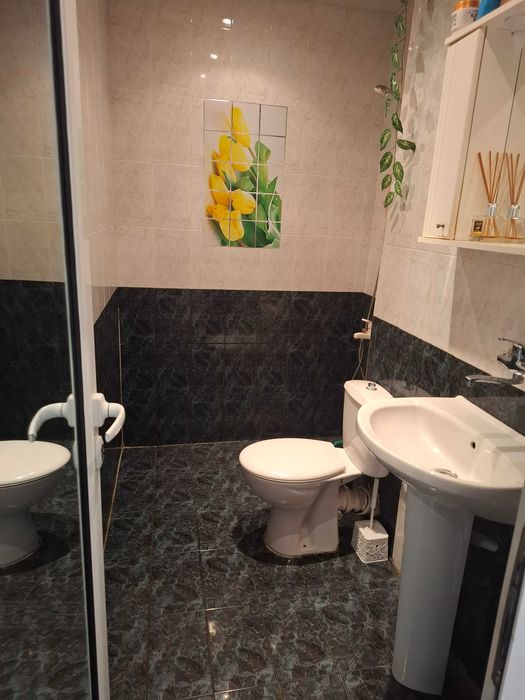 Продава се Двустаен апартамент в Благоевград, Струмско - 72 кв.м за 1070 €/кв.м - Снимка #4