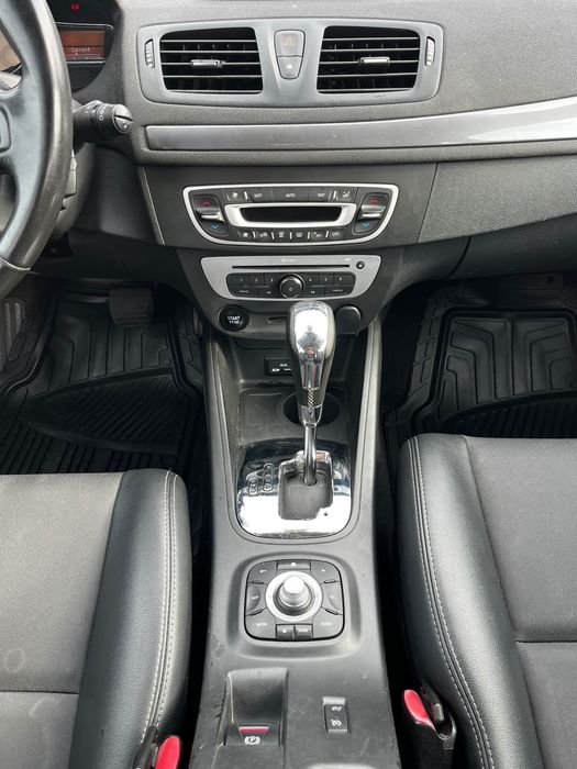 RENAULT Megane 2015 — imagine 5