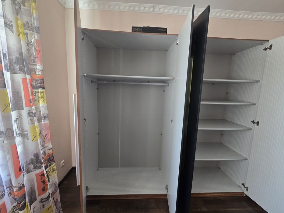 Спальный гарнитур в идеальном состоянии МДФ