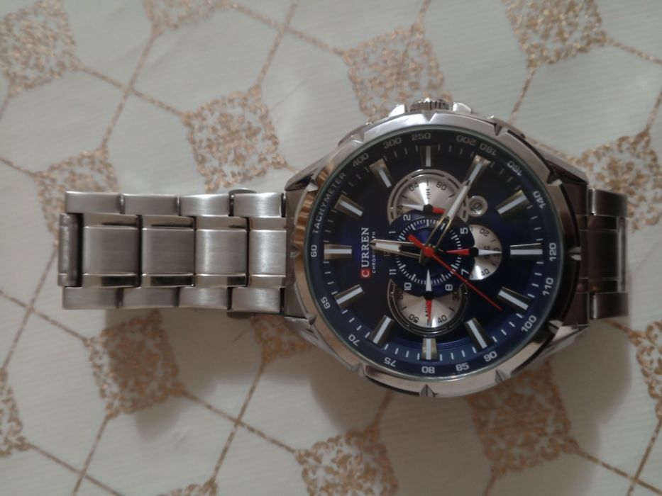 Кул соати сотилади янги