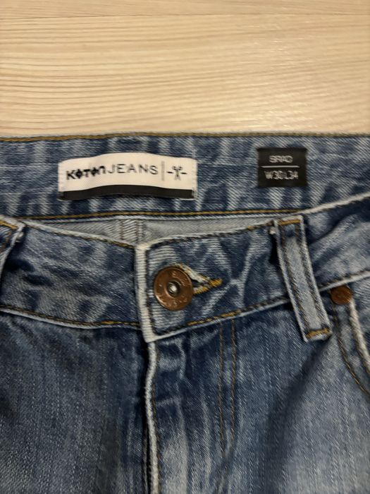 Blugi bărbati cu aspect deteriorat 30/31