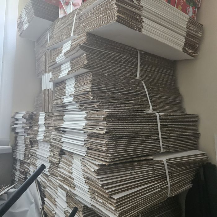 Коробки для почты,  для доставка итд